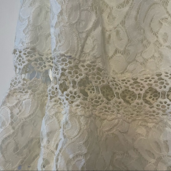 Lace Tank Top - Picture 4 of 9